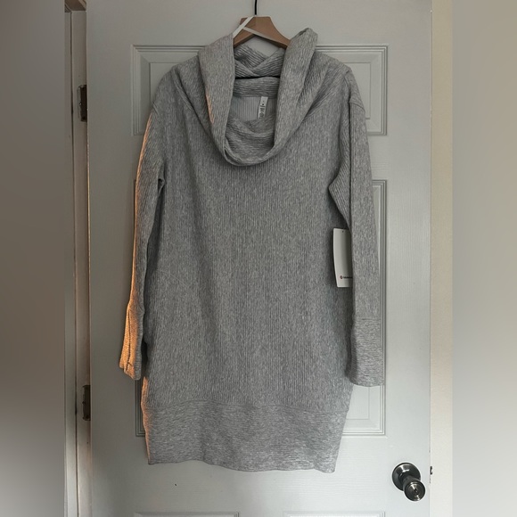 NWT Lululemon All the Way Dress - Picture 5 of 7